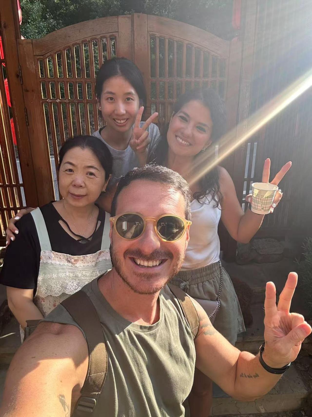 Yuelu Homestay Zhangjiajie Luaran gambar
