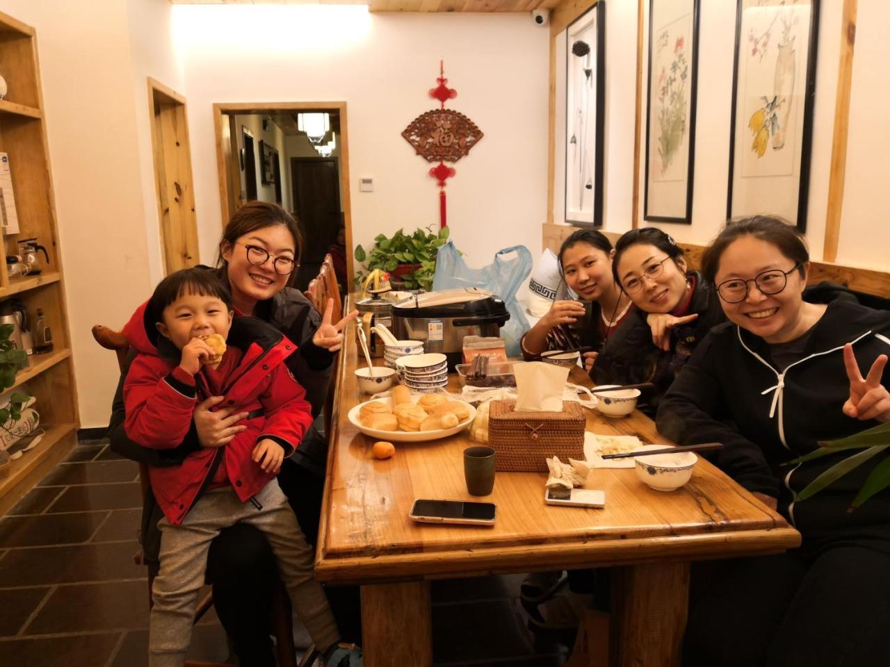 Yuelu Homestay Zhangjiajie Luaran gambar
